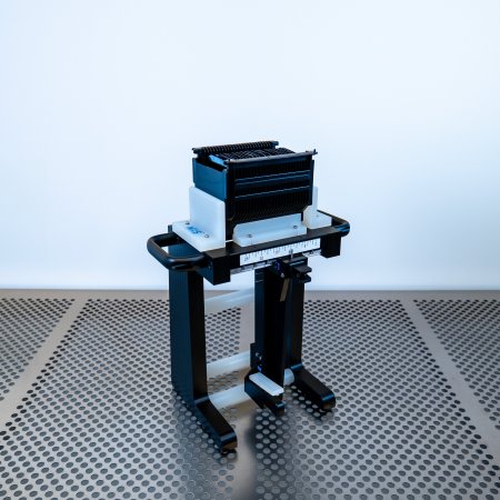 Manual single wafer presenter (WHS-P4) 100 mm (4”) Manual single wafer presenter (WHS-P4) 100 mm (4”)